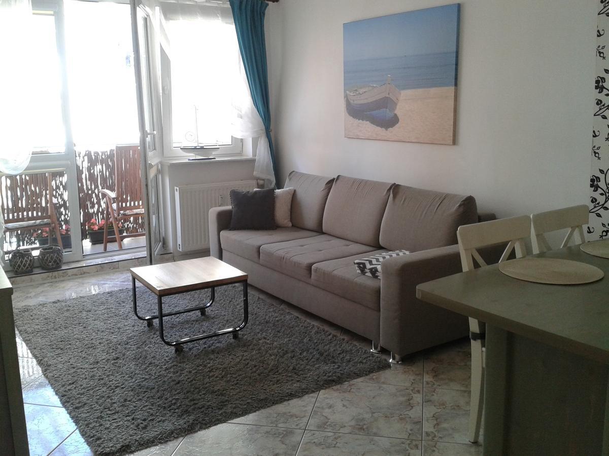 Apartament Portowy Z Garazem, Ul Towarowa Kolobrzeg Ngoại thất bức ảnh