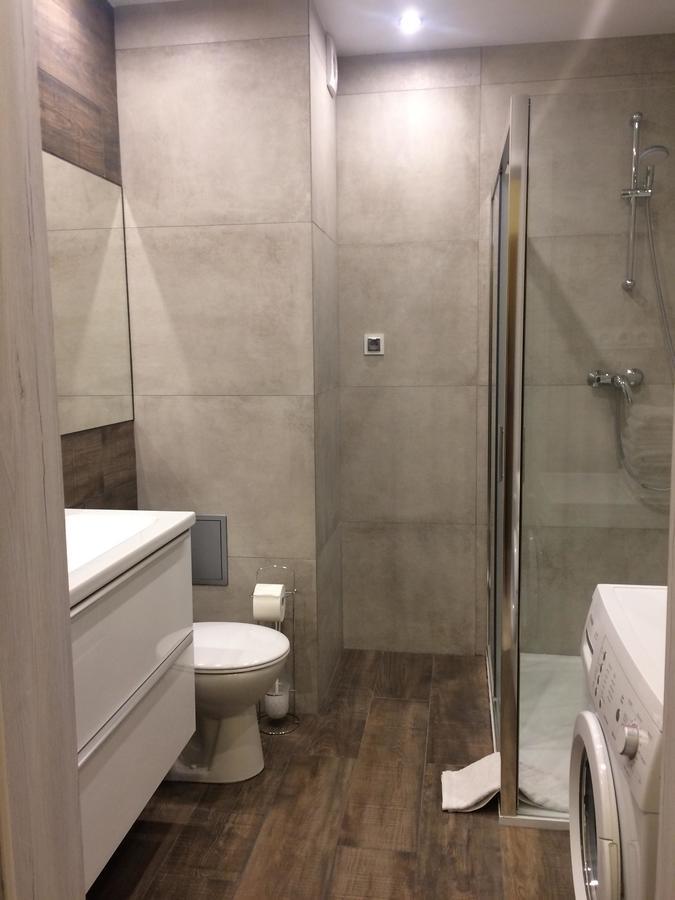 Apartament Portowy Z Garazem, Ul Towarowa Kolobrzeg Ngoại thất bức ảnh